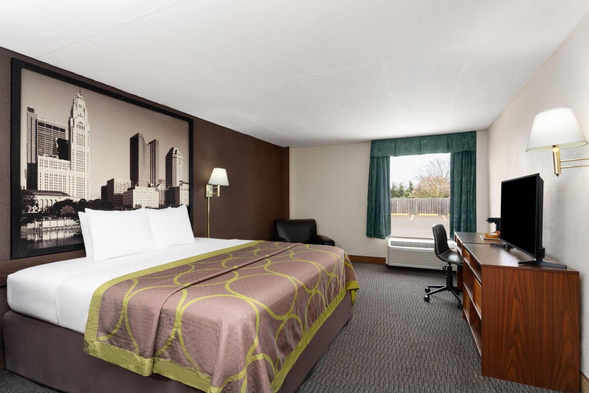 Super 8 By Wyndham Columbus Hotel Exterior foto