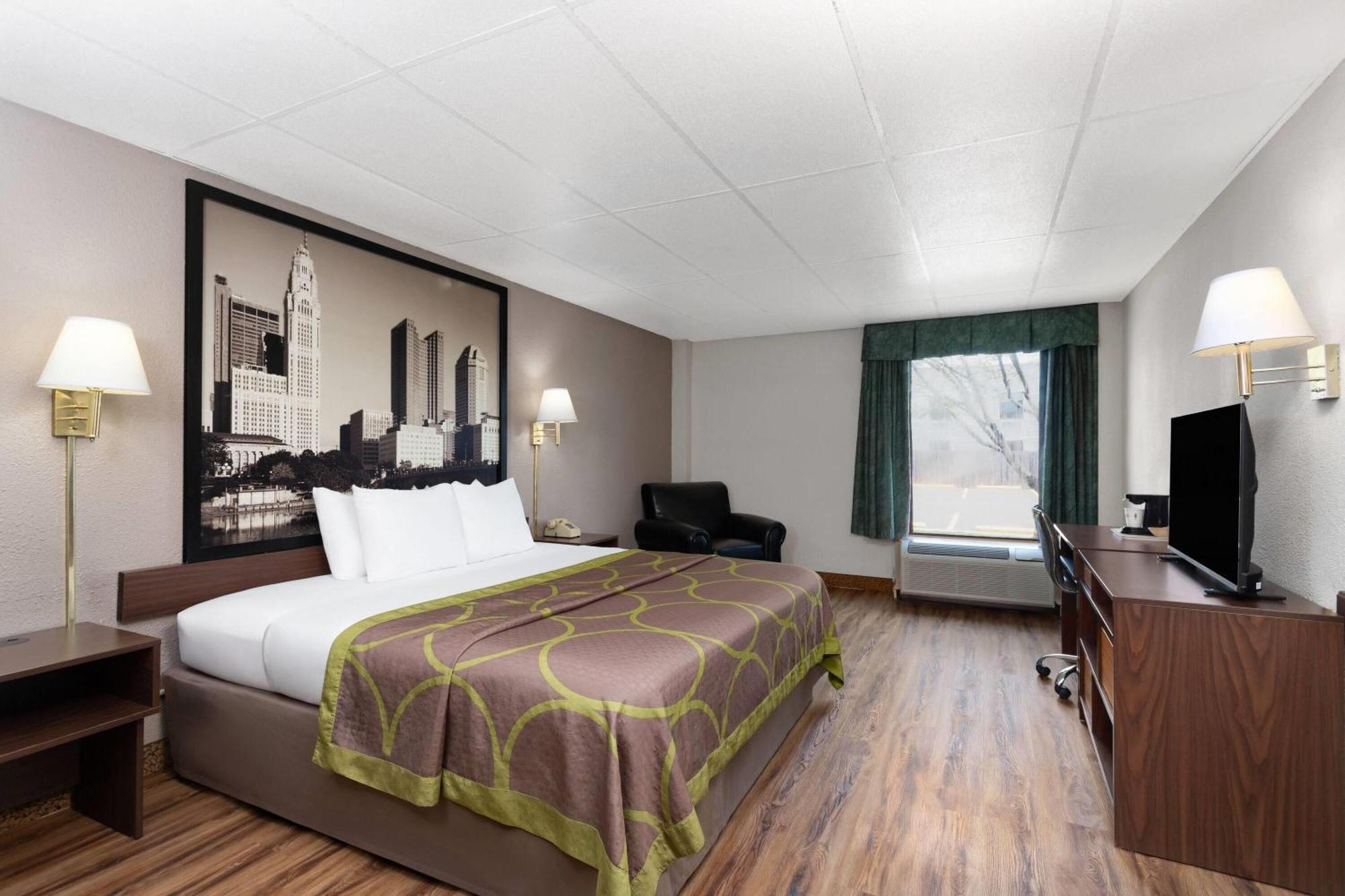 Super 8 By Wyndham Columbus Hotel Exterior foto